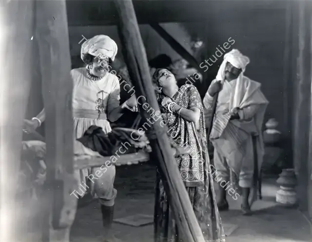 Gunjal (Director), Raat Ki Baat, 1935 | Photographic Still | CinemaEducation | 00887465