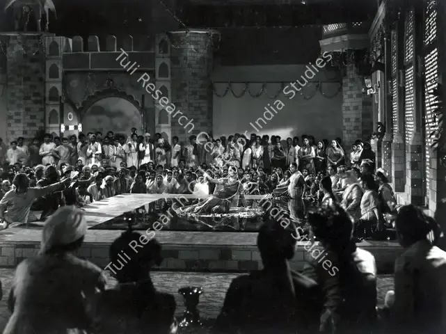 Bhattacharjee, Apurba (Cinematographer), Mujhe Jeene Do, 1963 | Photographic Still | CinemaEducation | 00886506