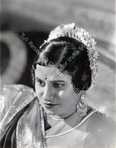 Master, Homi (Director), Naya Zamana, 1935 | Photographic Still | CinemaEducation | 00886665
