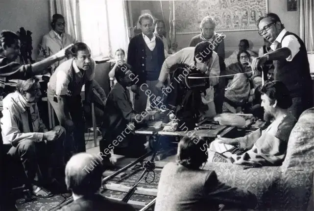 Ghosh, Nemai (Still Photographer), Shakha Proshakha, 1991 | Working Still | CinemaEducation | 00891633