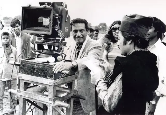 Ghosh, Nemai (Still Photographer), Shatranj Ke Khilari, 1977 | Working Still | CinemaEducation | 00891518