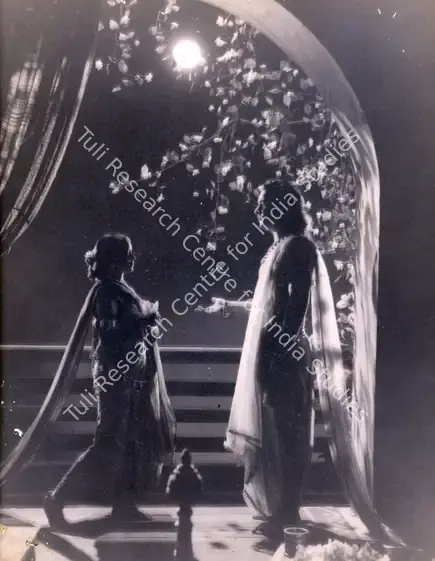 Bhatt, Shanker (Producer), Vikramaditya, 1945 | Photographic Still | CinemaEducation | 00888349