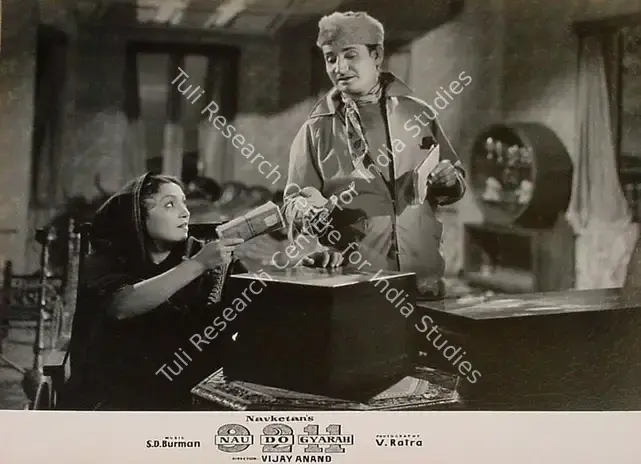 Ratra, V. (Cinematographer), Nau Do Gyarah, 1957 | Lobby Card | CinemaEducation | 00821002