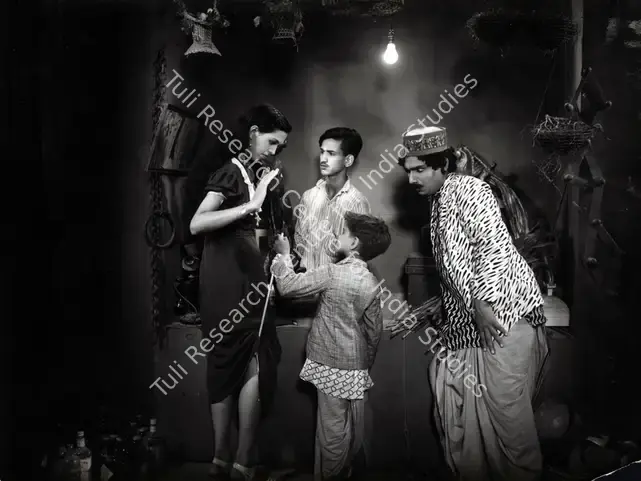 Panchotia, Vithaldas (Director), Taqdeer Ki Tope, 1939 | Photographic Still | CinemaEducation | 00887718
