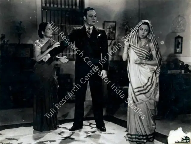 Kumar, Shanti (Director), Ghunght, 1946 | Photographic Still | CinemaEducation | 00885307