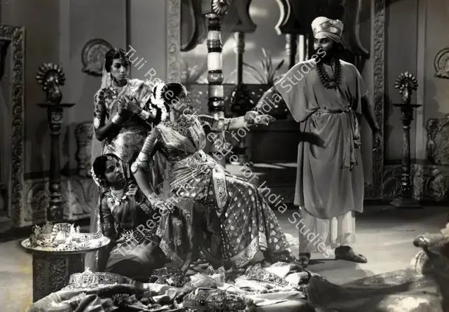 Wadadeker, Anant (Cinematographer), Subhadra Haran, 1963 | Photographic Still | CinemaEducation | 00888732
