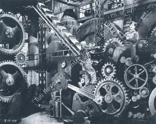 Morgan, Ira H. (Cinematographer), Modern Times, 1936 | Photographic Still, My Life in Pictures, 1985 | CinemaEducation | 00795019