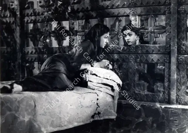 Mukadam, M.W (Cinematographer), Daaera, 1953 | Photographic Still | CinemaEducation | 00884777