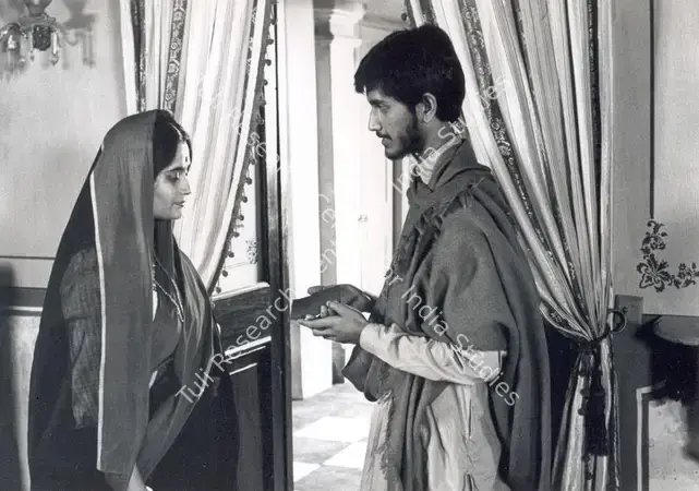 Roy, Soumendu (Cinematographer), Ghare Baire, 1985 | Photographic Still | CinemaEducation | 00891164