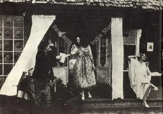 Nykvist, Sven (Cinematographer), Otto. The postman (Allan Edwal), Alexander's daughter. Marta (Filippa Frazen) and wife, Adelaide (Susan Fleetwood) | Photographic Still, Journal of Arts & Ideas, January-June 1987 | CinemaEducation | 00710303