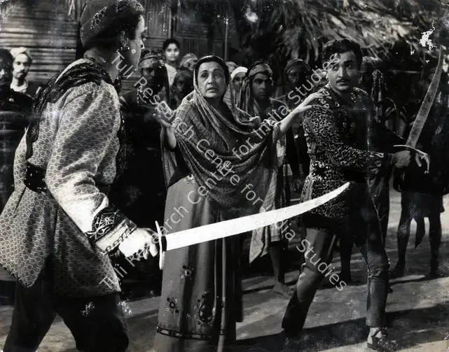 Bhagwan (Director), Shola Jo Bhadke, 1961 | Photographic Still | CinemaEducation | 00888484