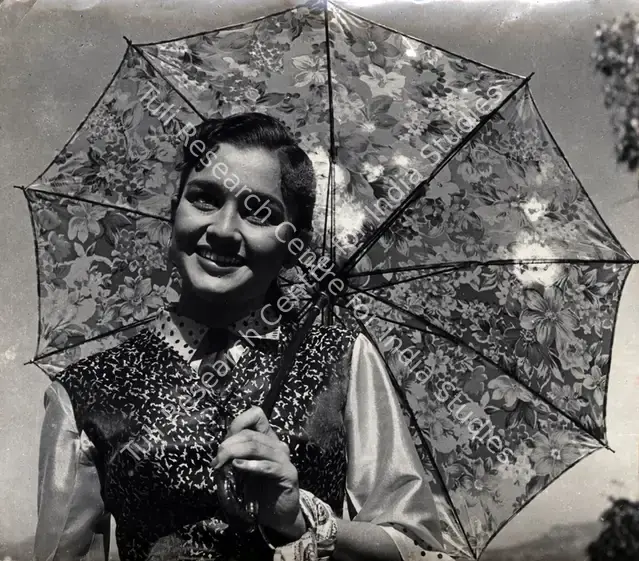 Gupta, Dilip (Cinematographer), Dil Deke Dekho, 1959 | Photographic Still | CinemaEducation | 00884935