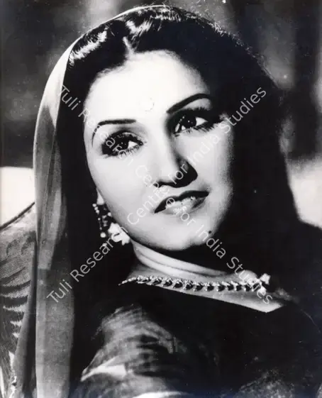 Irani, Faredoon A. (Cinematographer), Anmol Ghadi, 1946 | Photographic Still | CinemaEducation | 00883946