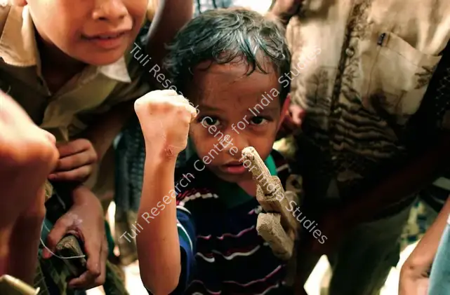 Nessen, William (Director), The Black Road : On the Front Line of Aceh's War, 2005 | Photographic Still | CinemaEducation | 00857095