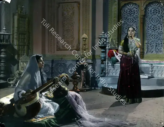 Nadiadwala, A.A. (Producer), Ayodhyapati, 1956 | Photographic Still | CinemaEducation | 00884024