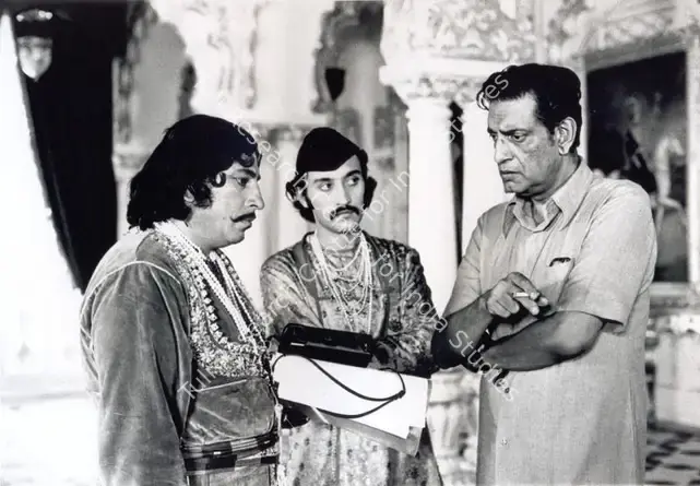 Ghosh, Nemai (Still Photographer), Shatranj Ke Khilari, 1977 | Working Still | CinemaEducation | 00891516