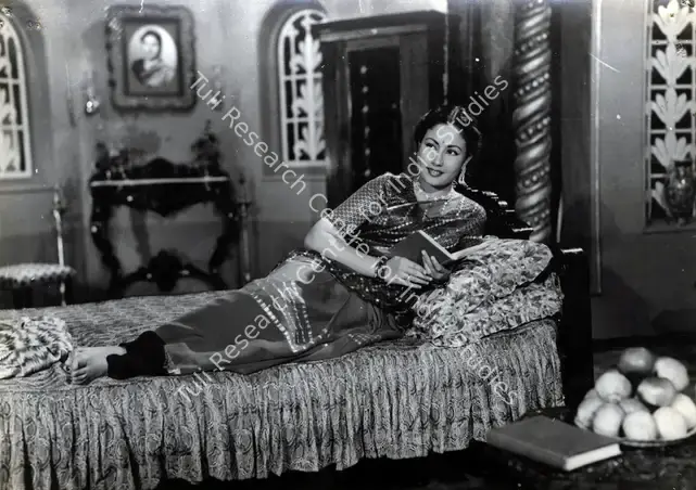 Bose, Sailen (Cinematographer), Azaad, 1955 | Photographic Still | CinemaEducation | 00884030