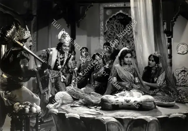 Wadadeker, Anant (Cinematographer), Subhadra Haran, 1963 | Photographic Still | CinemaEducation | 00888734