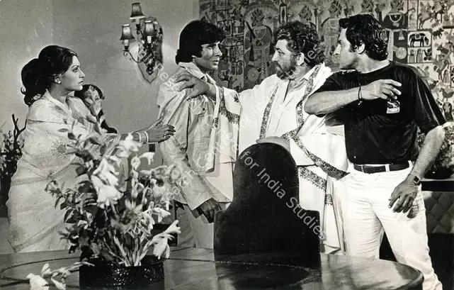Mehra, Prakash (Producer), Laawaris, 1981 | Photographic Still | CinemaEducation | 00762292