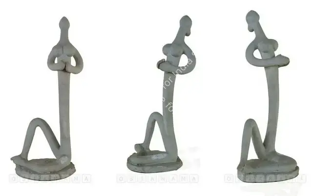 Bhagat, Dhanraj (Artist). Praying Woman. Concrete cement, late 1950s | Sculpture | FineArts | 00898206