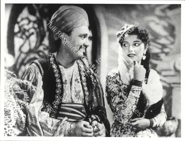 Arora, P.N. (Producer), Laila Majnu, 1953 | Photographic Still | CinemaEducation | 00889208