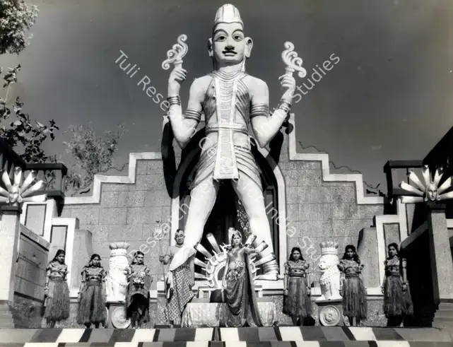Wadadeker, Anant (Cinematographer), Zimbo, 1958 | Photographic Still | CinemaEducation | 00888678
