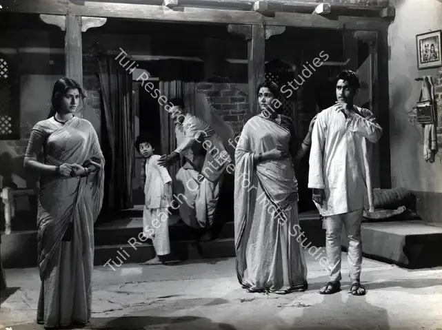 Modi, Sohrab (Producer), Mera Ghar Mere Bachchay, 1960 | Photographic Still | CinemaEducation | 00886305