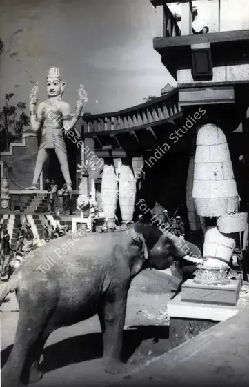 Wadadeker, Anant (Cinematographer), Zimbo, 1958 | Photographic Still | CinemaEducation | 00888664