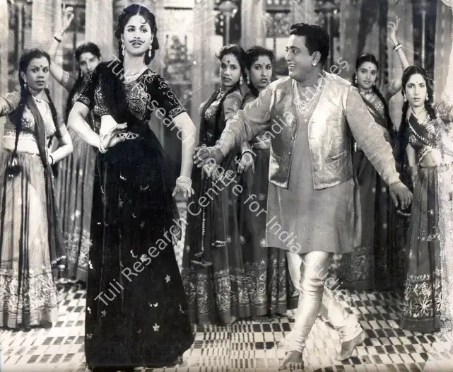 Palav, Shankar A. (Cinematographer), Albela, 1951 | Photographic Still | CinemaEducation | 00883840