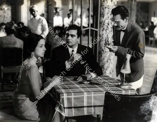 Kapadia, K.H. (Cinematographer), Yeh Rastey Hain Pyar Ke, 1963 | Photographic Still | CinemaEducation | 00888417