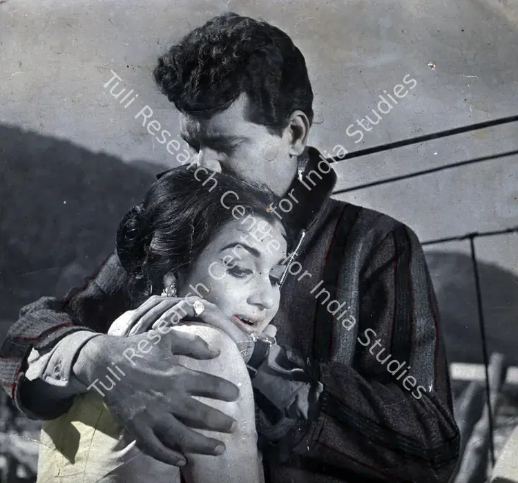 Reddy, V.N. (Cinematographer), Do Badan, 1966 | Photographic Still | CinemaEducation | 00831080
