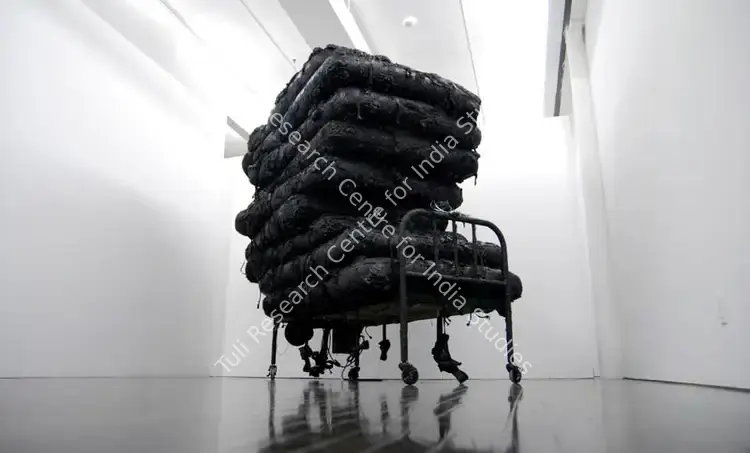 Tallur, L.N. (Artist). Untitled. Inflatable bed, silicon, latex rubber, medical cot and forceps, 2007 | Sculpture | FineArts | 00342988
