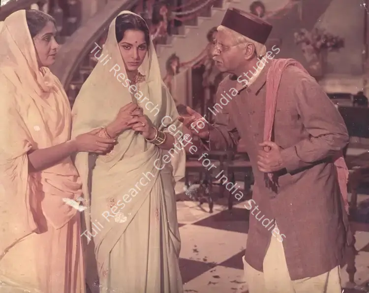 Irani, Faredoon A. (Cinematographer), Aadmi, 1968 | Photographic Still | CinemaEducation | 00835267