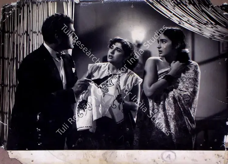 Agarwal, L.S. (Producer), Aakhri Dao, 1958 | Lobby Card | CinemaEducation | 00828894