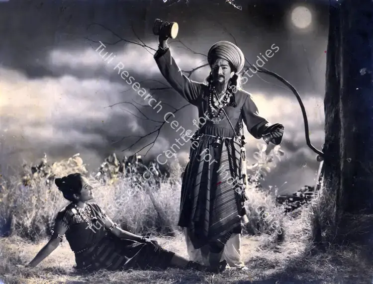 Jashwantlal, Nandlal (Director), Nagin, 1954 | Photographic Still | CinemaEducation | 00832740