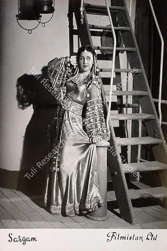 Braganza, Marshal (Cinematographer), Sargam, 1950 | Lobby Card | CinemaEducation | 00826846