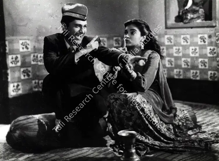 Ratra, V. (Cinematographer), Funtoosh, 1956 | Photographic Still | CinemaEducation | 00831316