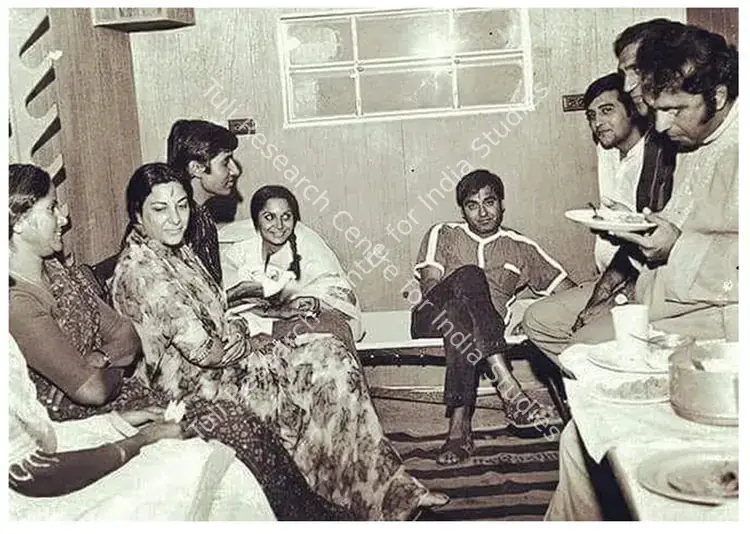 Dutt, Sunil (Producer), Reshma Aur Shera, 1971. On the Sets of Reshma aur Shera | Working Still, The Bachchans, 2024 | CinemaEducation | 00647560