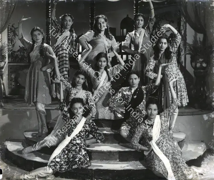 Mulvani, Khushi (Producer), Aabroo, 1956 | Photographic Still | CinemaEducation | 00829752