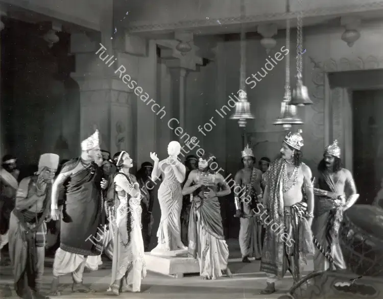 Irani, Aspi (Director), Sundari, 1936 | Photographic Still | CinemaEducation | 00834973