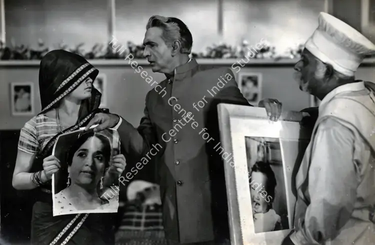 Shantaram, V. (Producer), Geet Gaya Pattharon Ne, 1964 | Photographic Still | CinemaEducation | 00831357