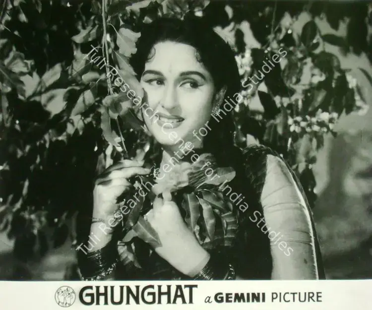 Sagar, Ramanand (Producer), Ghungat, 1960 | Lobby Card | CinemaEducation | 00816742
