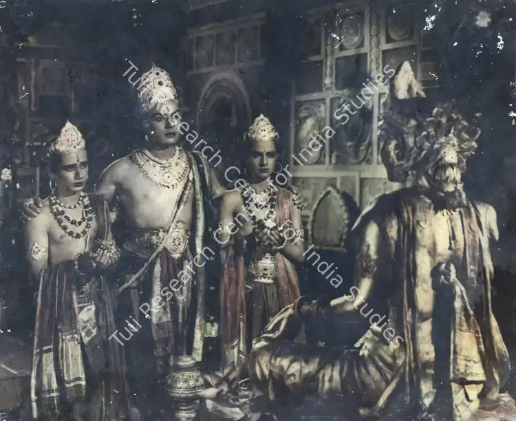 Kukde, P.G. (Cinematographer), Ram Rajya, 1943 | Photographic Still | CinemaEducation | 00833742