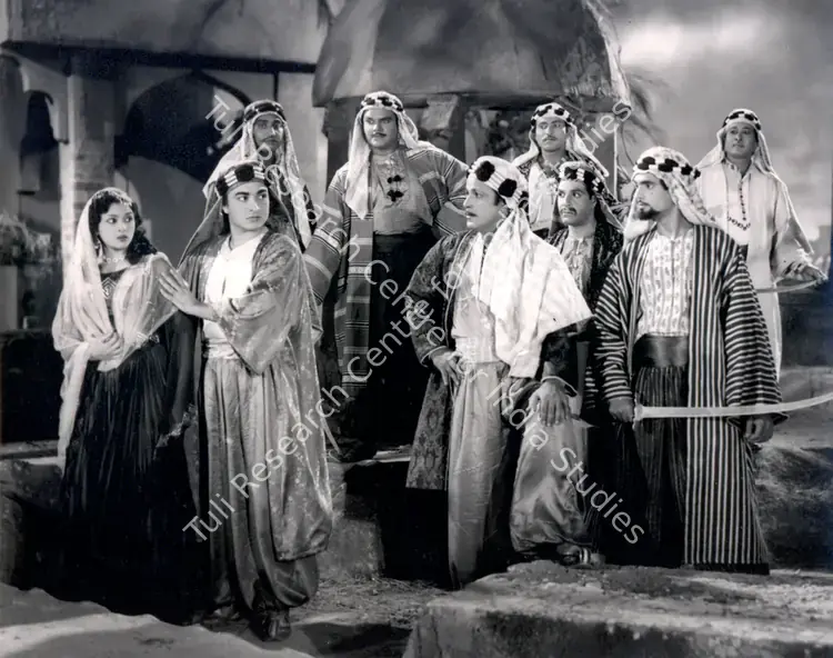 Mehra, F.C. (Producer), Qaidi, 1957 | Photographic Still | CinemaEducation | 00833581