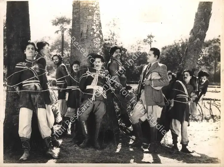 Wadia, Homi (Producer), Toofani Tirandaz, 1947 | Photographic Still | CinemaEducation | 00835291