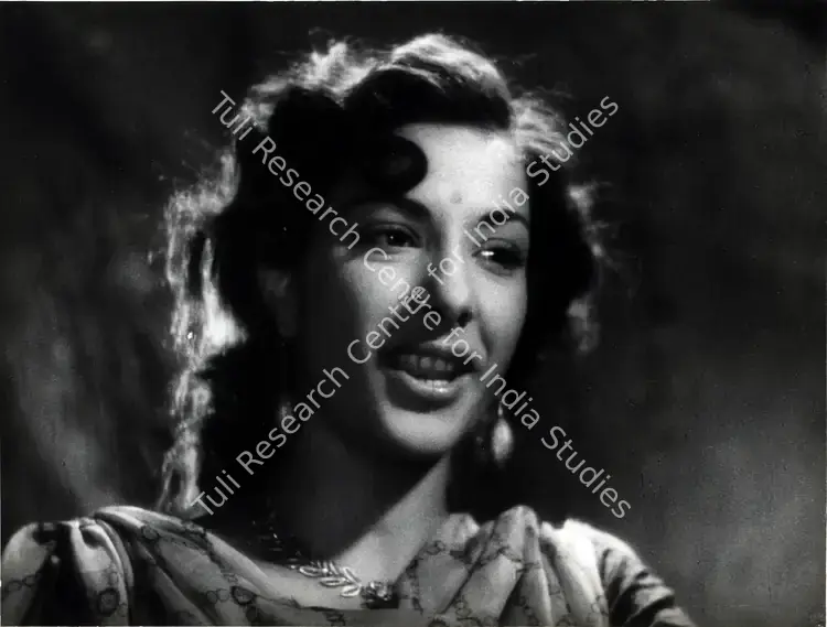 Reddy, V.N. (Cinematographer), Aag, 1948 | Photographic Still | CinemaEducation | 00829779