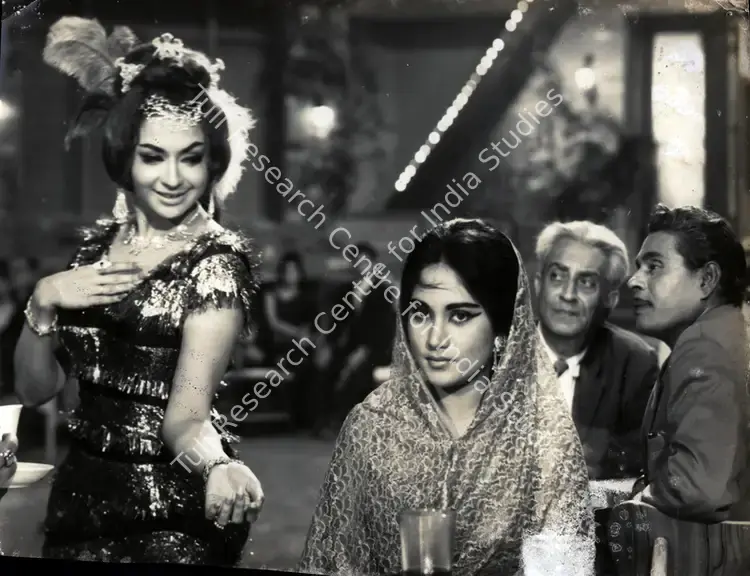 Shah, Kalyanji (Producer), Ek Saal Pahle, 1965 | Photographic Still | CinemaEducation | 00831255