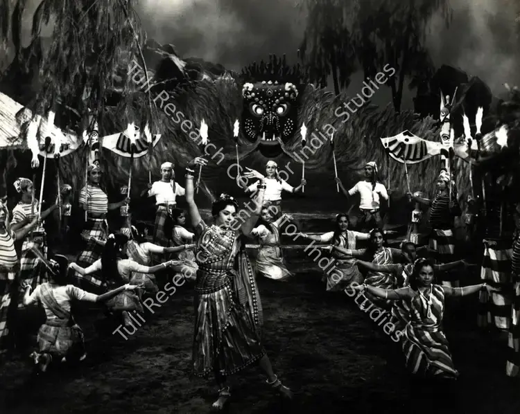 Kapadia, K.H. (Producer), Sarhad, 1960 | Photographic Still | CinemaEducation | 00834214