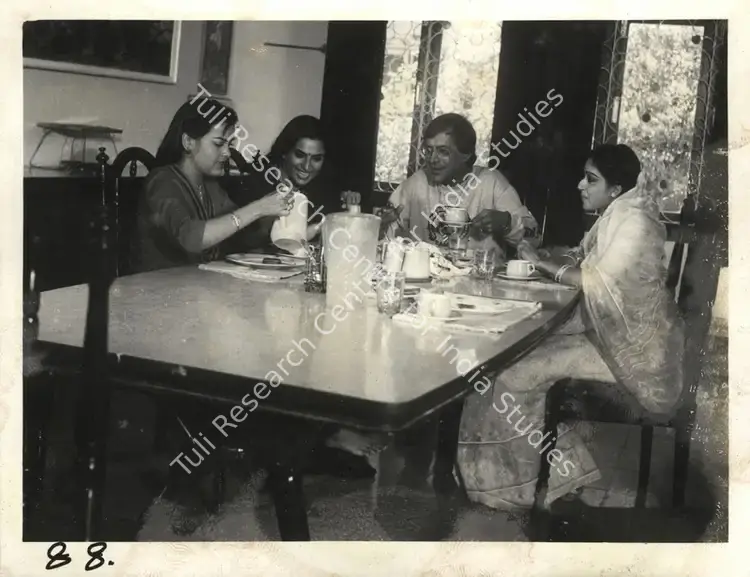 Prabhakar, Ajay (Cinematographer), Zevar, 1987 | Photographic Still | CinemaEducation | 00839560