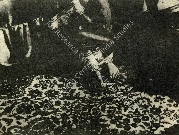 Murthy, V.K. (Cinematographer), Sahib Bibi Aur Ghulam, 1962. Meena Kumari in Sahib, Bibi aur Gulam | Photographic Still, Journal of Arts & Ideas, January-March 1983 | CinemaEducation | 00710258